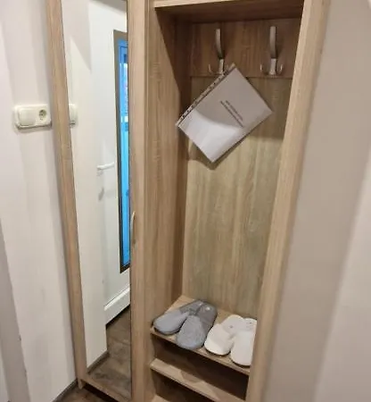 Apartment Azra