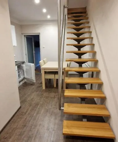 Azra Apartament