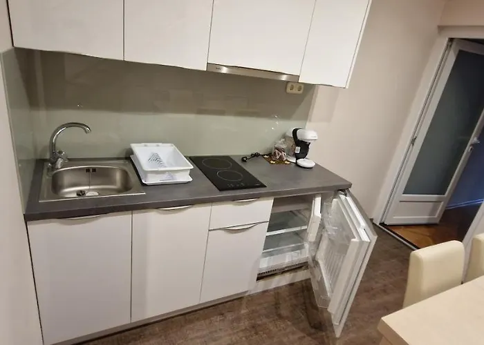 Apartament Azra