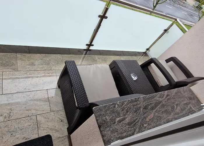 Apartament Azra Harkány